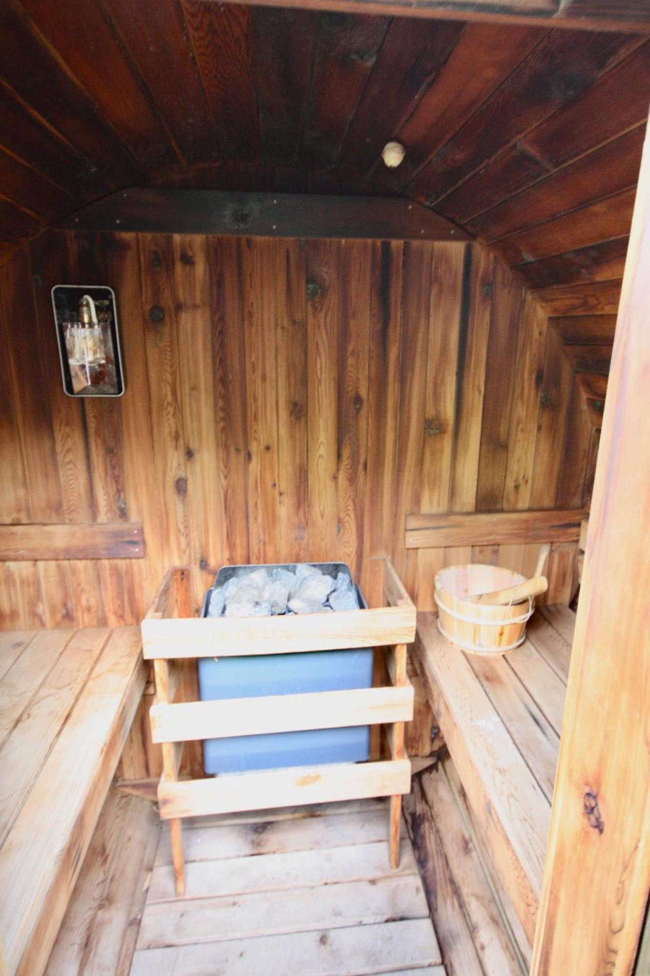 Bournemouth Hot Tub & Sauna Holiday Let Exterior photo